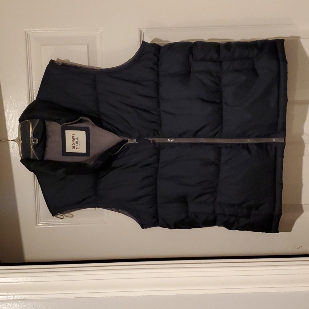 Old Navy Puffer Vest (navy/gray - small)